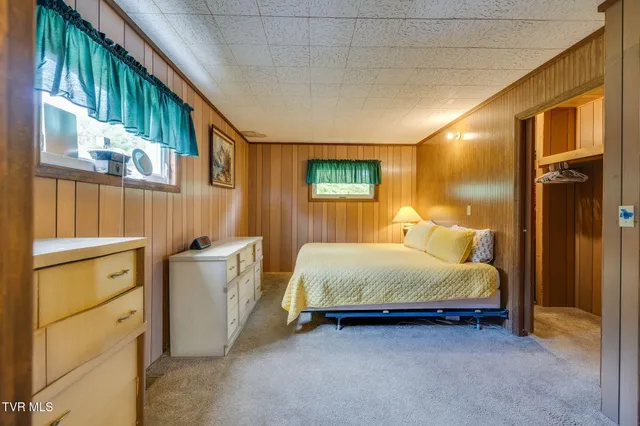 $389,000 | 212 Littrell Private Drive, Bluff City, TN 37618