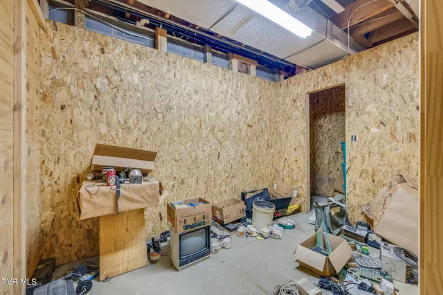 $389,000 | 212 Littrell Private Drive, Bluff City, TN 37618