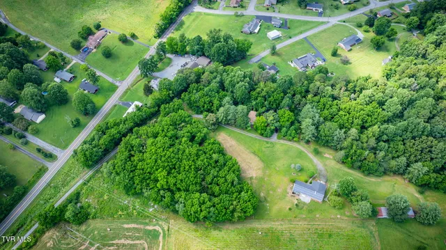 $389,000 | 212 Littrell Private Drive, Bluff City, TN 37618