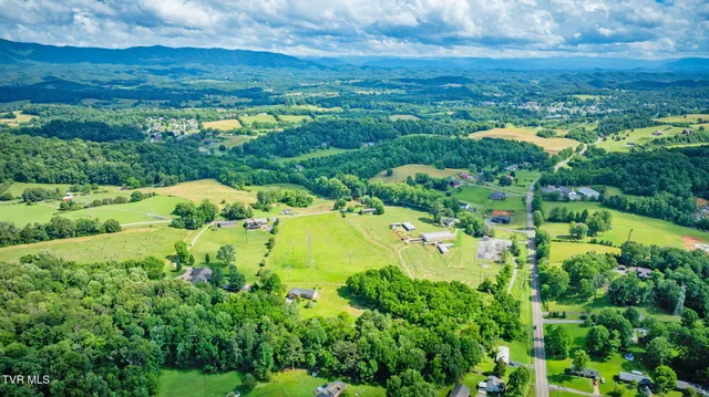 $389,000 | 212 Littrell Private Drive, Bluff City, TN 37618