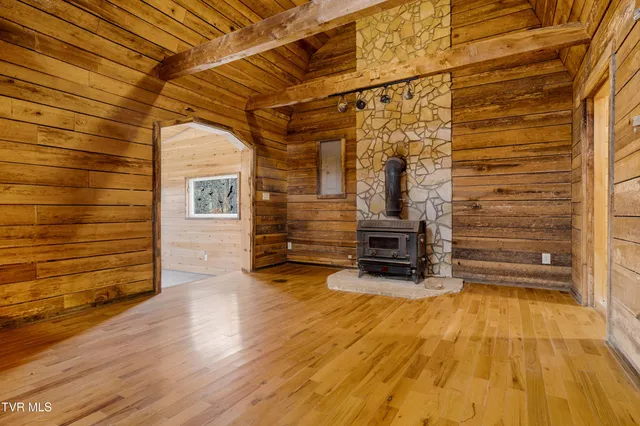 $249,000 | 533 Possum Valley Road, Mountain City, TN 37683