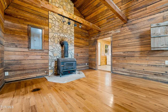 $249,000 | 533 Possum Valley Road, Mountain City, TN 37683