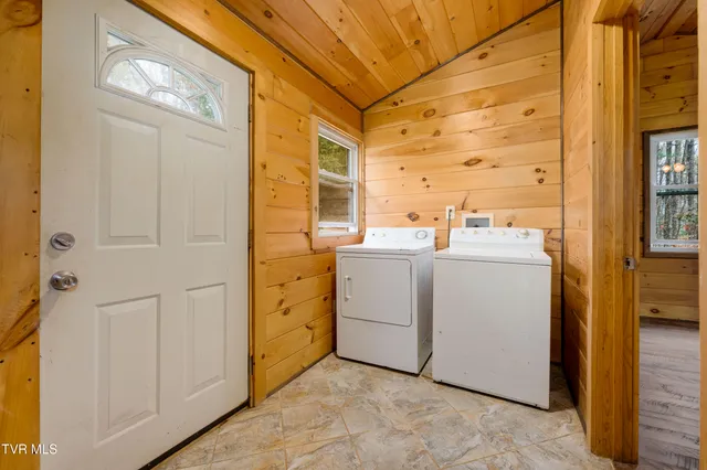 $249,000 | 533 Possum Valley Road, Mountain City, TN 37683