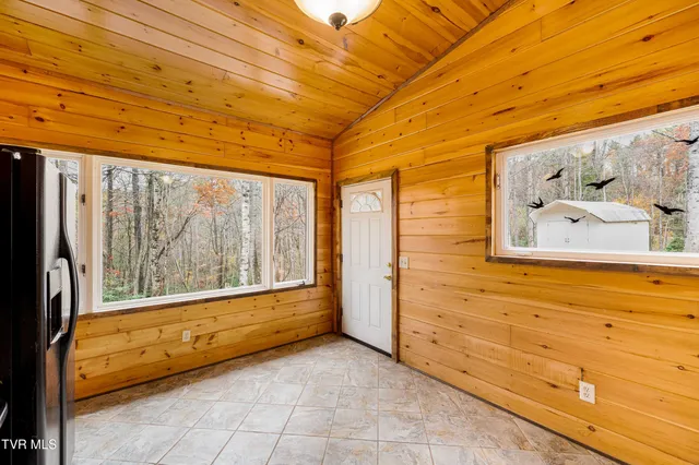 $249,000 | 533 Possum Valley Road, Mountain City, TN 37683