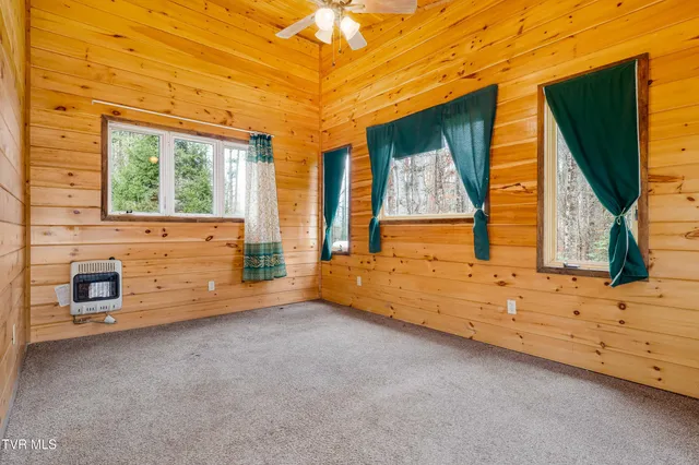 $249,000 | 533 Possum Valley Road, Mountain City, TN 37683