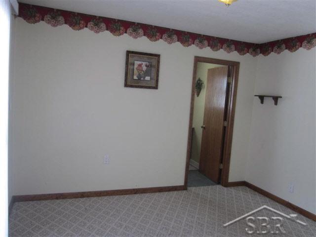 14510 Roe Road Hemlock, MI 48626 - Photo 10 of 11 20035793-9.JPG