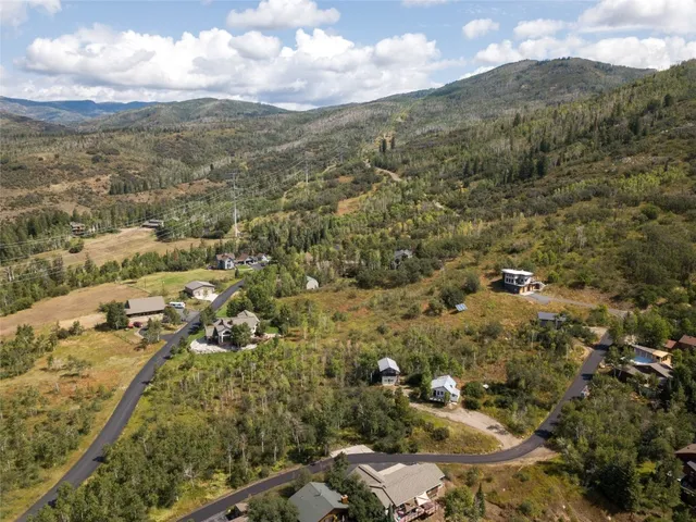 $2,400,000 | 1830 Upper Huckleberry Lane, Steamboat Springs, CO 80487