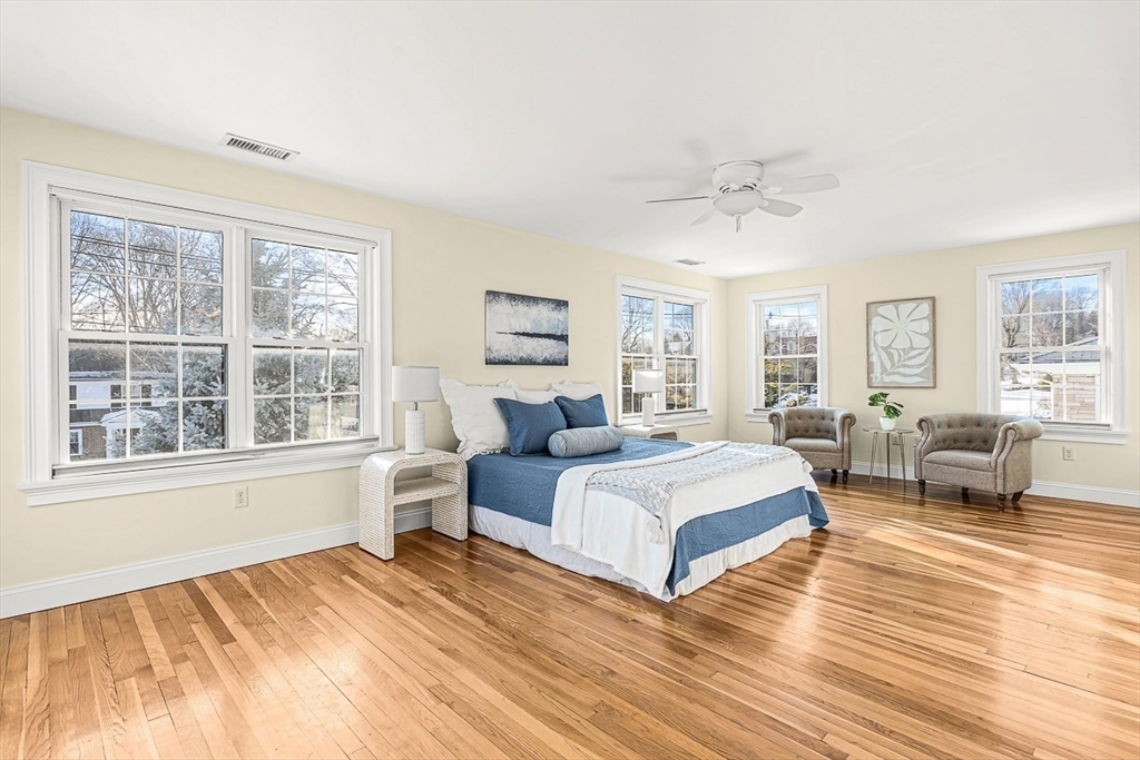 45 Bacon Street Winchester, MA 01890 - Photo 22 of 42