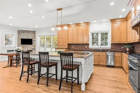$2,965,000 | 45 Bacon Street, Winchester, MA 01890