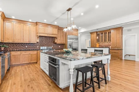 $2,965,000 | 45 Bacon Street, Winchester, MA 01890