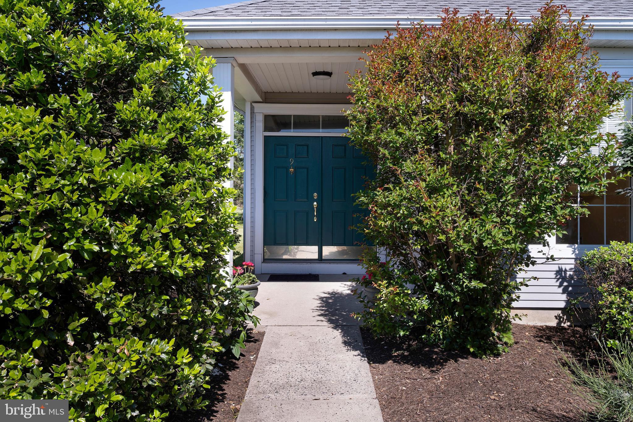 9 Foster Road Pennington, NJ 08534 - Photo 2 of 23