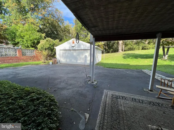 $3,400 | 609 Marcia Lane, Rockville, MD 20851