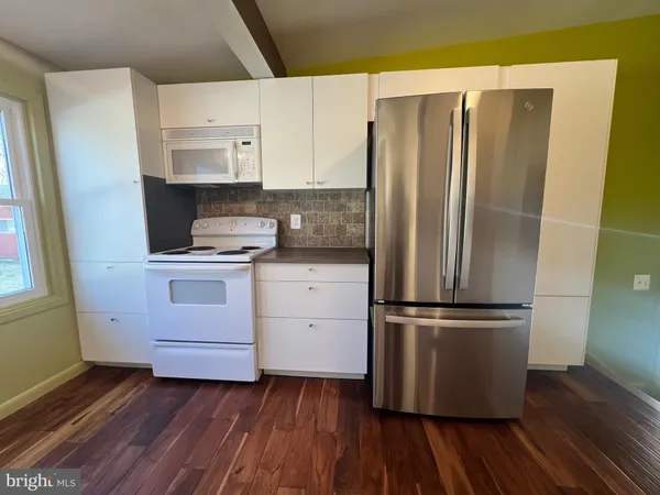 $3,400 | 609 Marcia Lane, Rockville, MD 20851