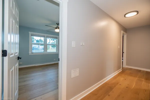$4,700 | 339 Lincoln Avenue, Downers Grove, IL 60515