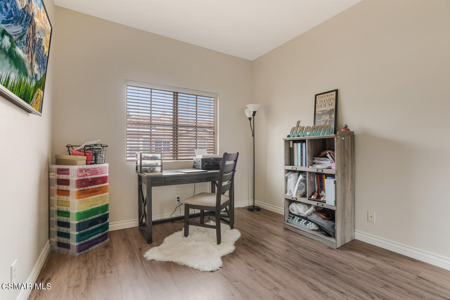 596 Fenwick Way, Unit C Simi Valley, CA 93065 - Photo 22 of 28 596 Fenwick Way Unit C Simi-large-023-00