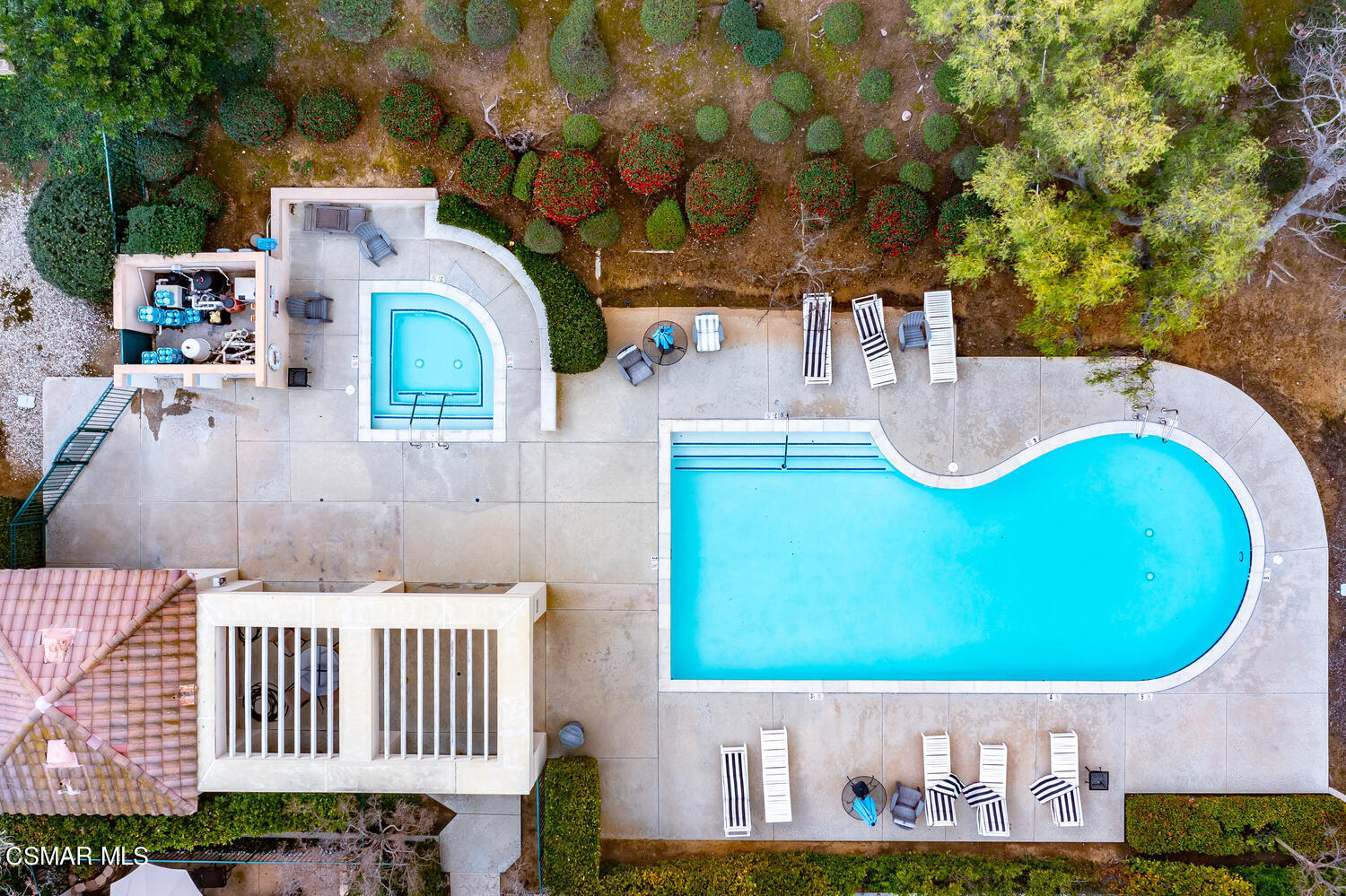 596 Fenwick Way, Unit C Simi Valley, CA 93065 - Photo 26 of 28 596 Fenwick Way Unit C Simi-large-003-02