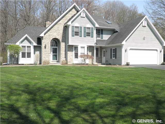 468 Whiting Road Webster, NY 14580 - Photo 1 of 1 Exterior Front