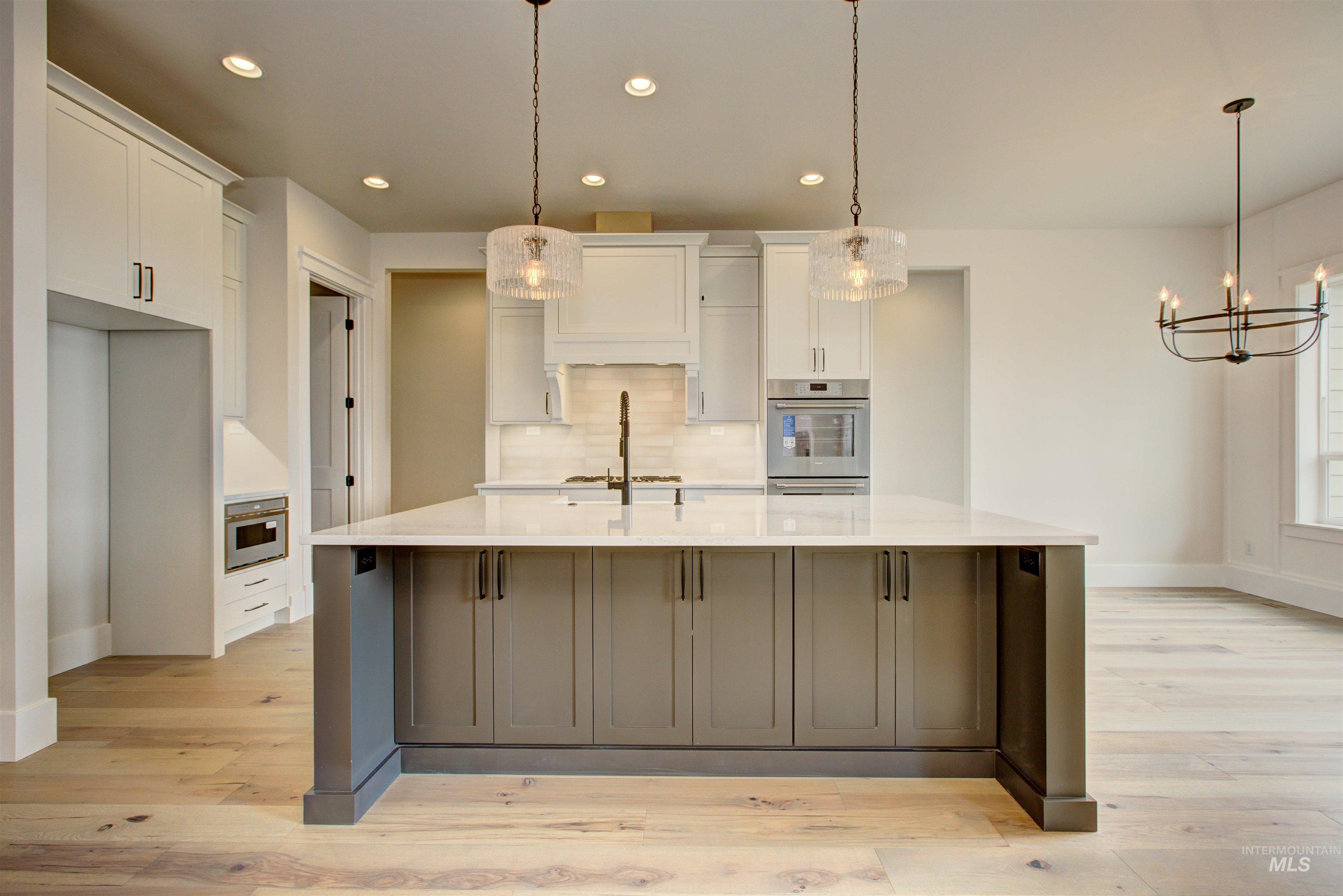 918 East Escalation Street Meridian, ID 83642 - Photo 13 of 30