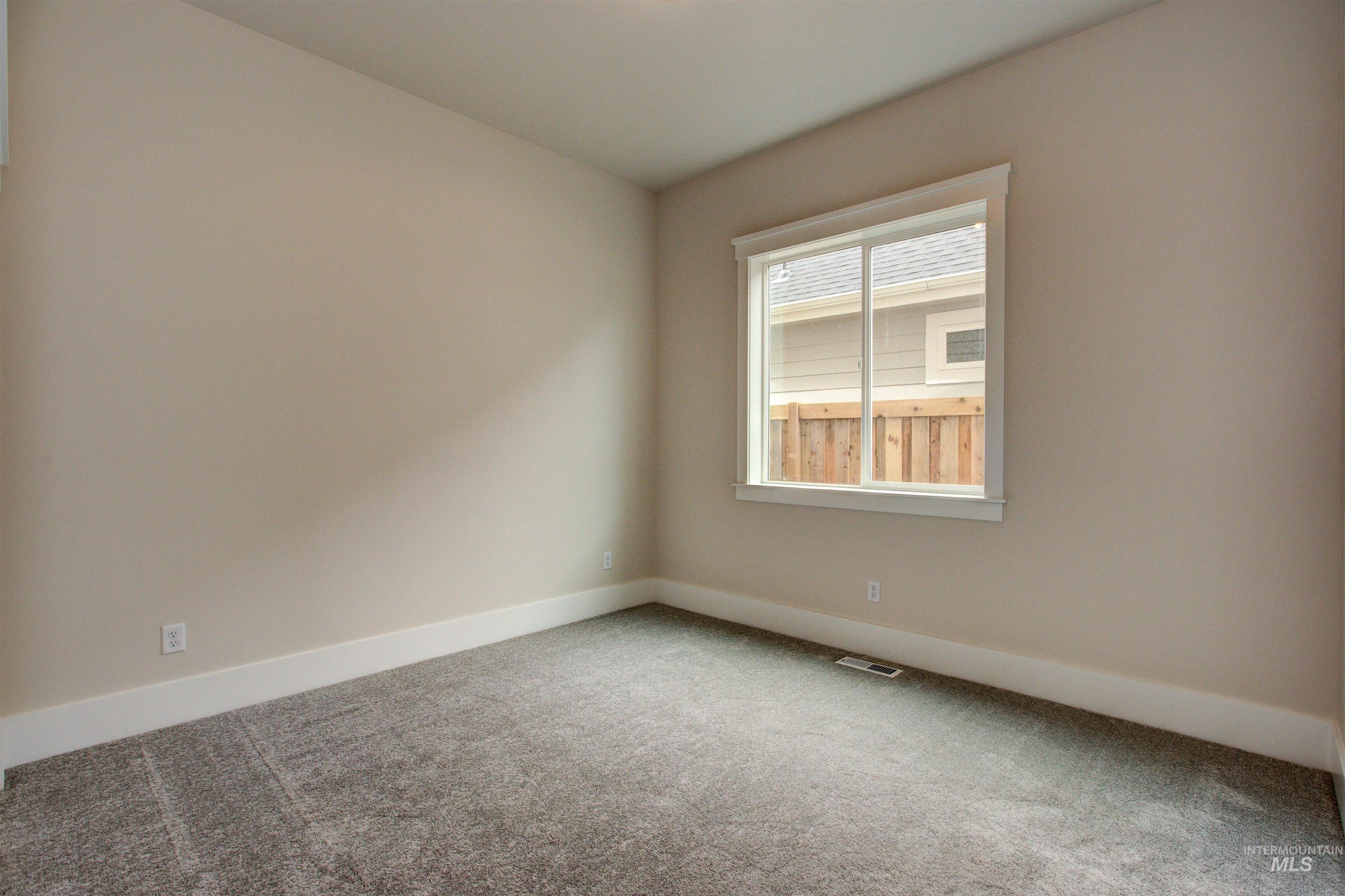 918 East Escalation Street Meridian, ID 83642 - Photo 4 of 30