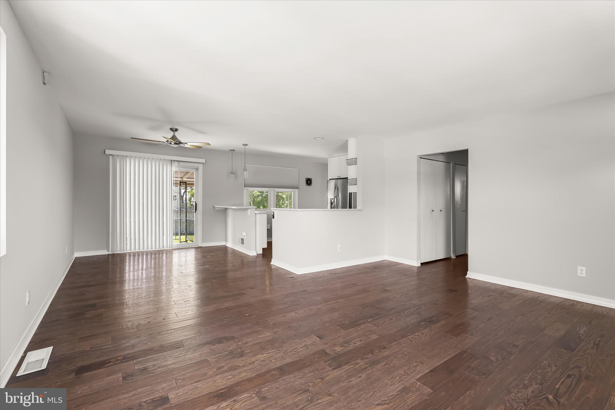 2325 Harford Hills Road Baltimore, MD 21234 - Photo 10 of 47 Dining Area
