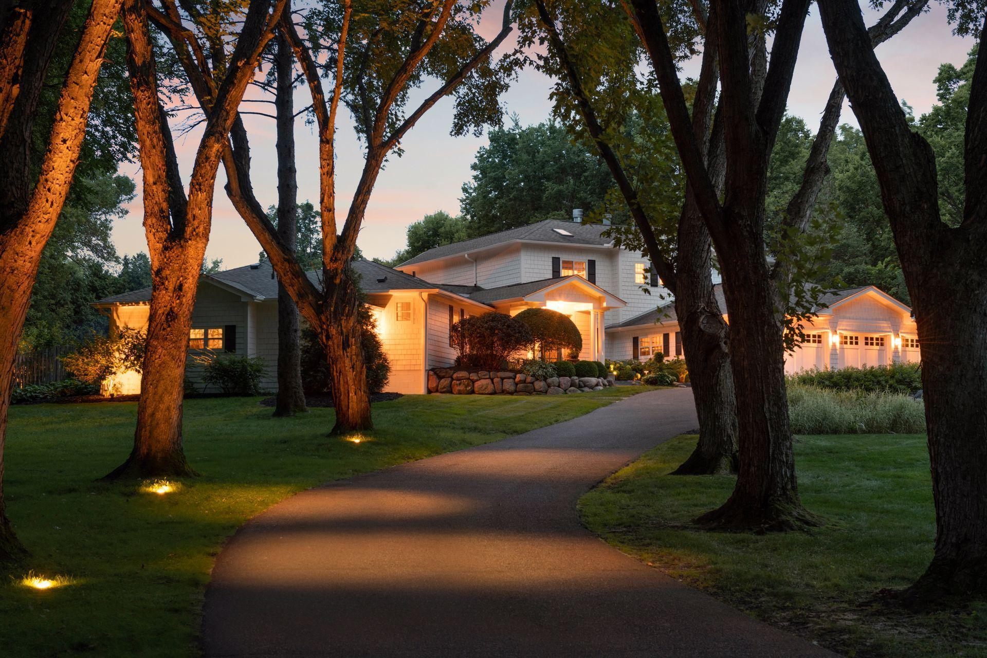 378 Ferndale Road West Wayzata, MN 55391 - Photo 1 of 32 Gallery Image 1