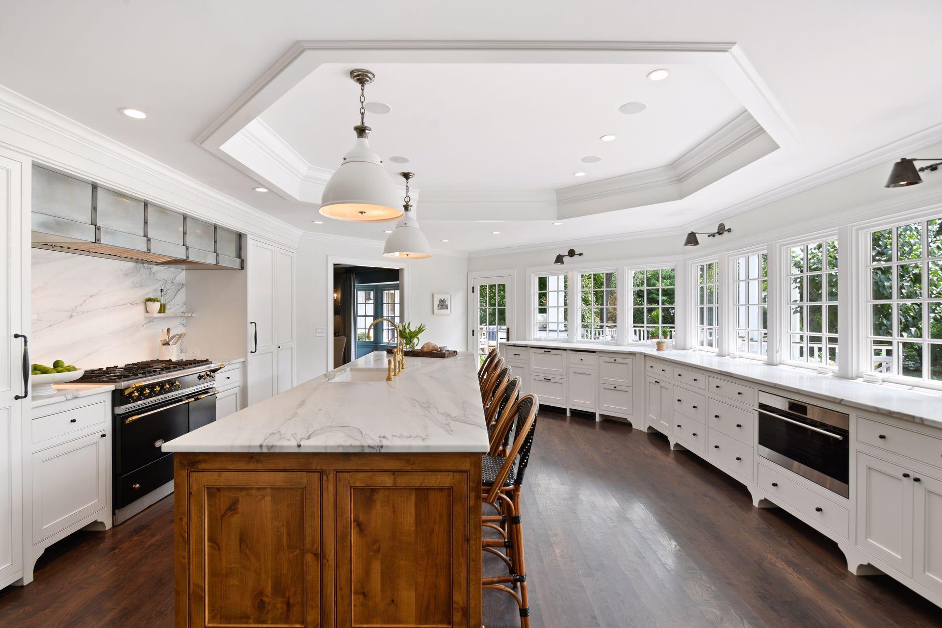 378 Ferndale Road West Wayzata, MN 55391 - Photo 6 of 32 Gallery Image 6