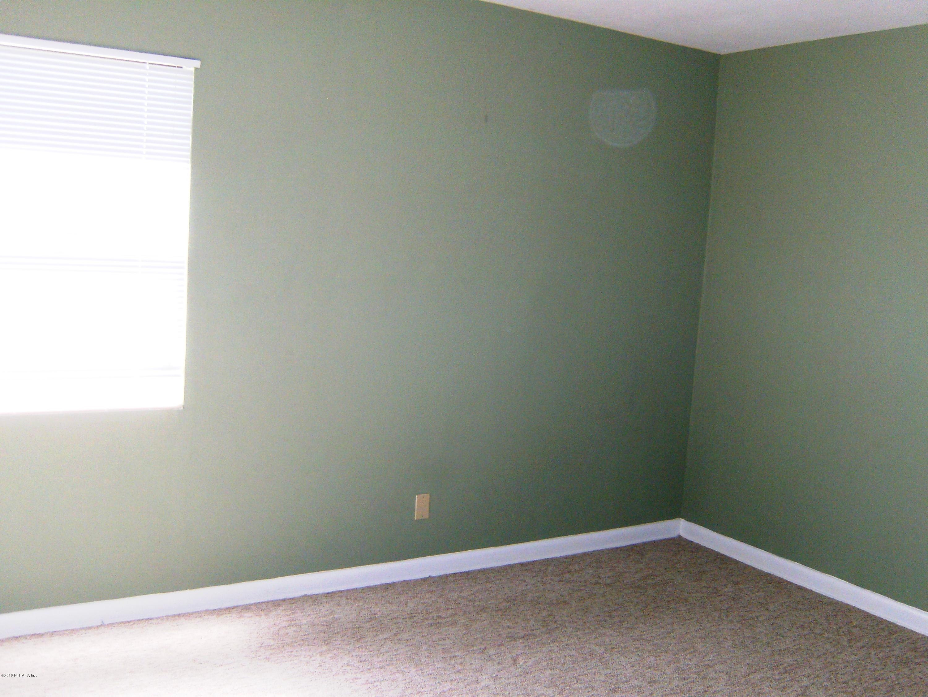 2955 Lopez Road Jacksonville, FL 32216 - Photo 13 of 33 HPIM3150