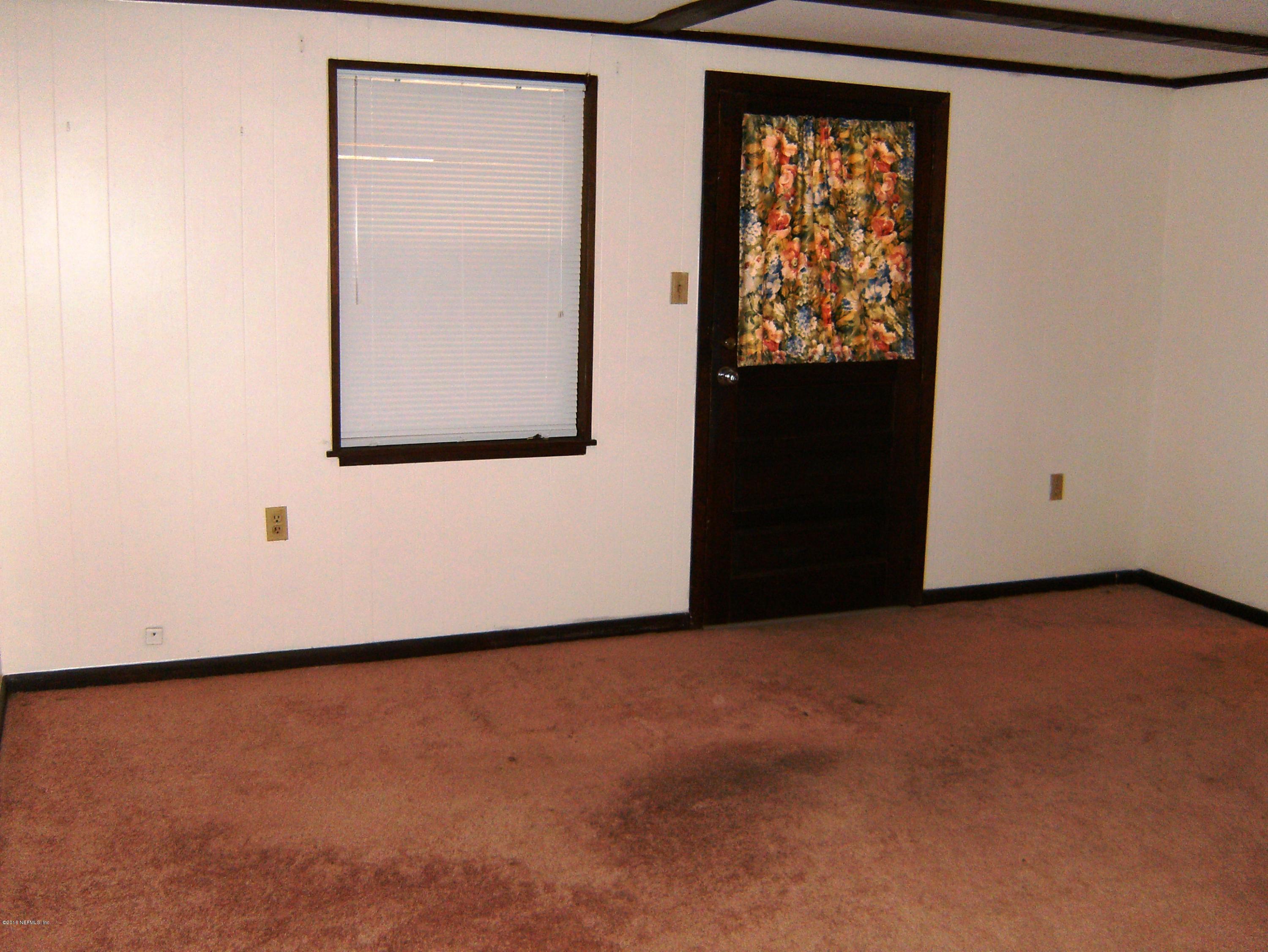 2955 Lopez Road Jacksonville, FL 32216 - Photo 10 of 33 HPIM3146