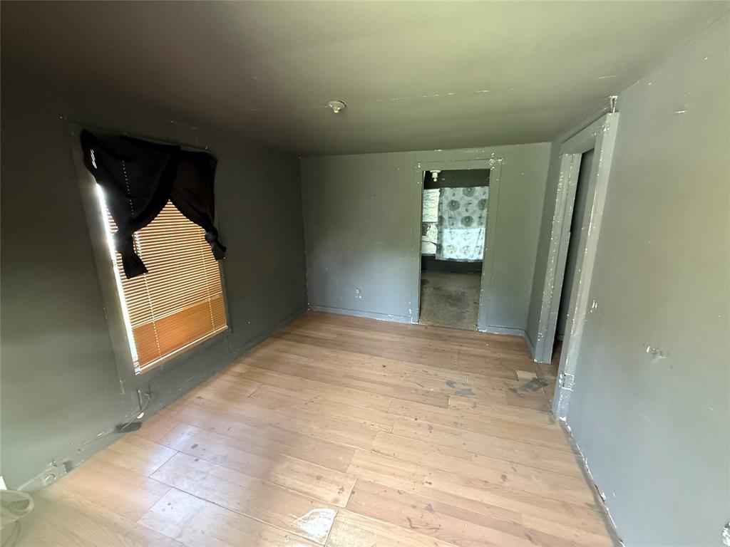 304 West Burnett Calvert, TX 77837 - Photo 26 of 36