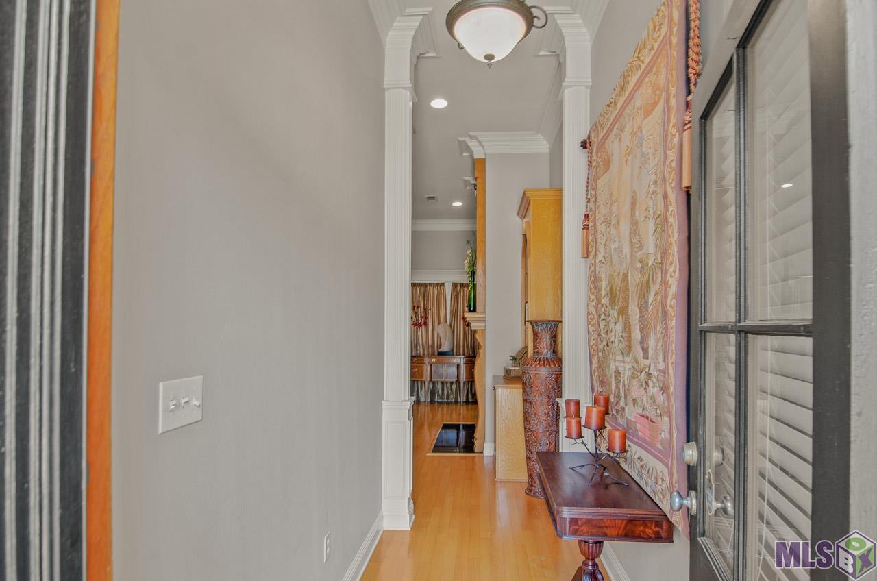 14537 Brook Spring Avenue Baton Rouge, LA 70816 - Photo 4 of 20 Gallery Image 4