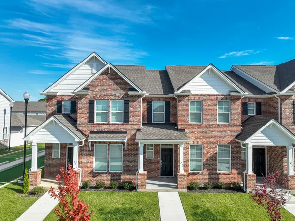 $359,990 | 2900 Suzanne Landon Drive, Unit D4, Murfreesboro, TN 37130