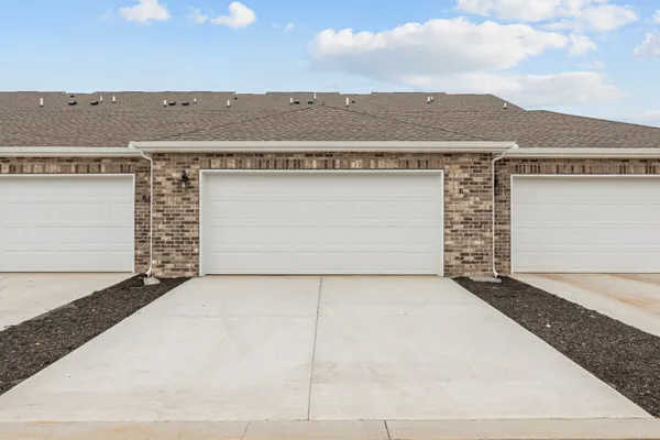 $359,990 | 2900 Suzanne Landon Drive, Unit D4, Murfreesboro, TN 37130