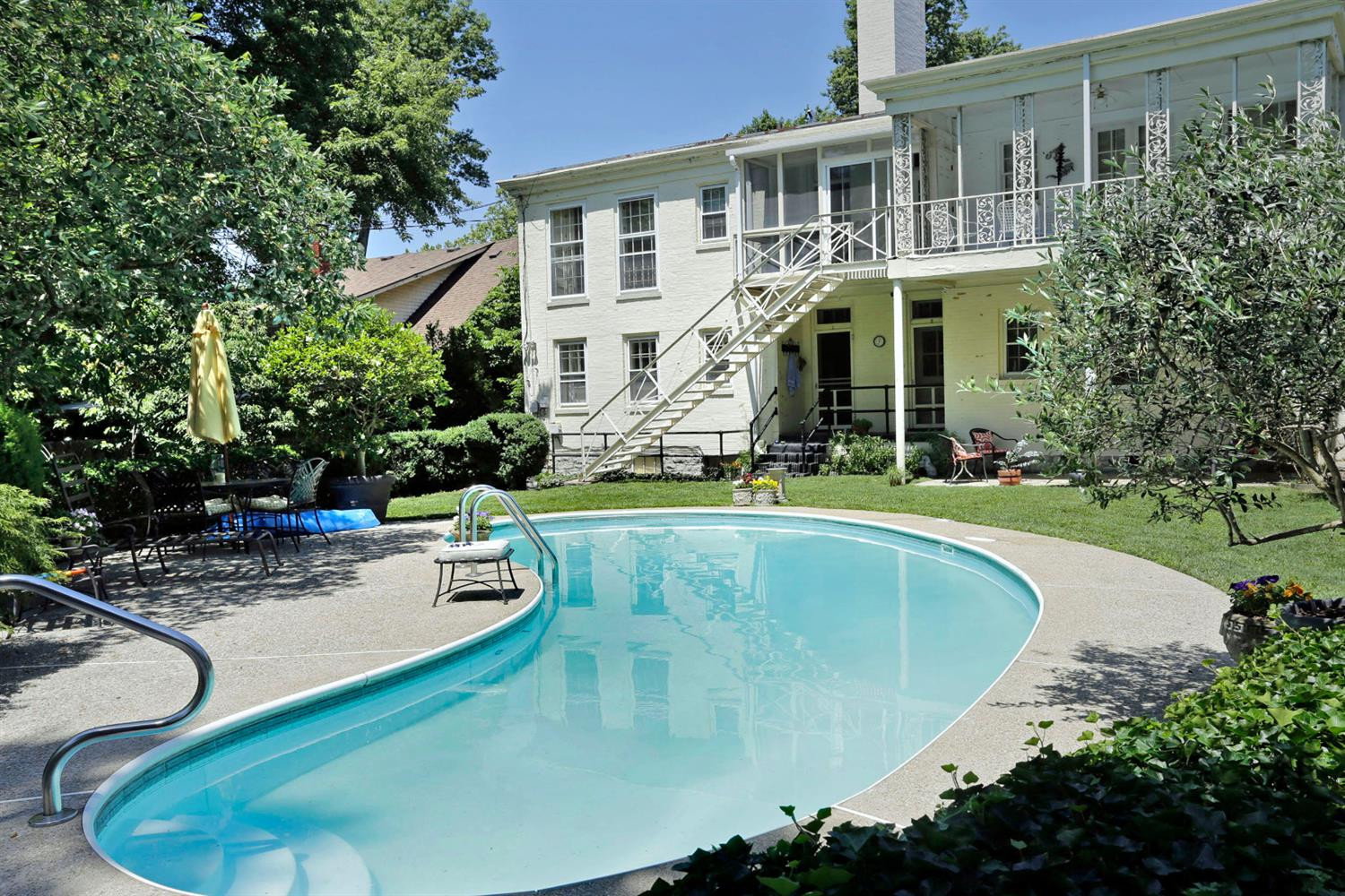 Listing Photo