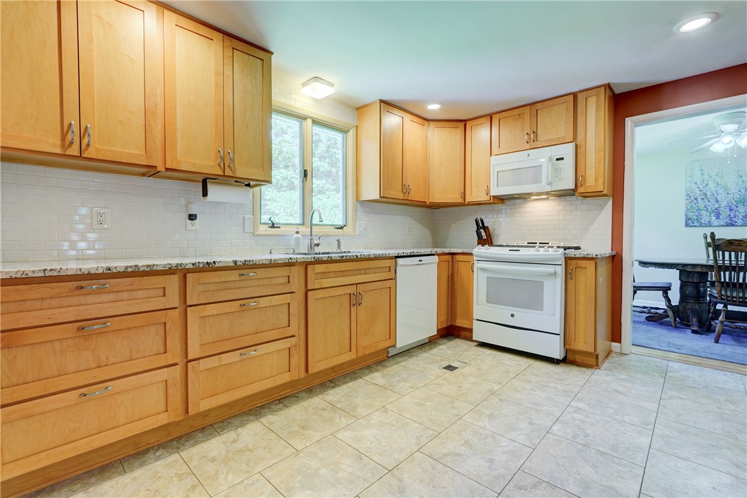 200 Klink Road Brighton, NY 14625 - Photo 5 of 23 kitchen with granite counter tops