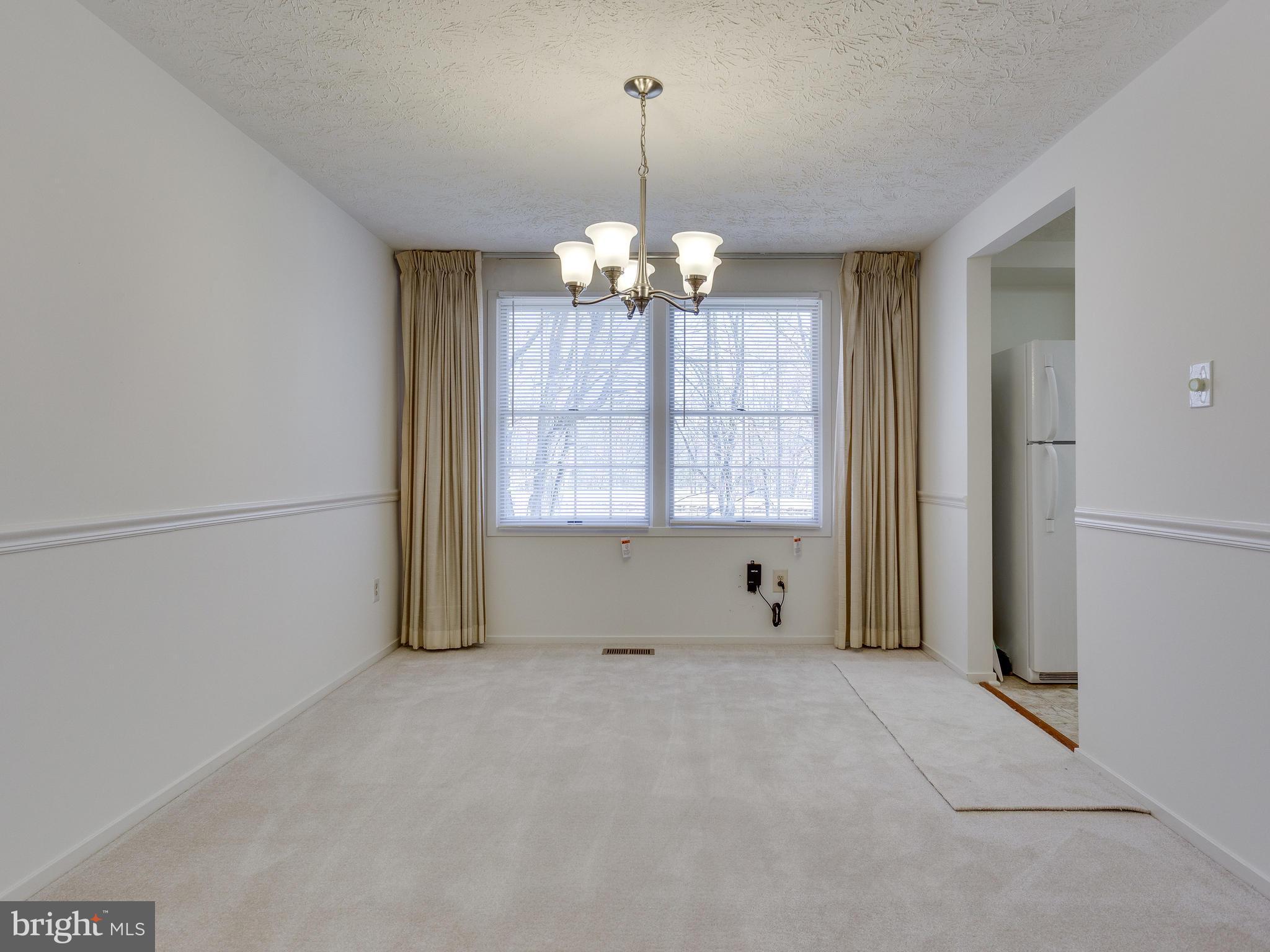 6107 Mantle Road Burke, VA 22015 - Photo 13 of 30 Dining Room