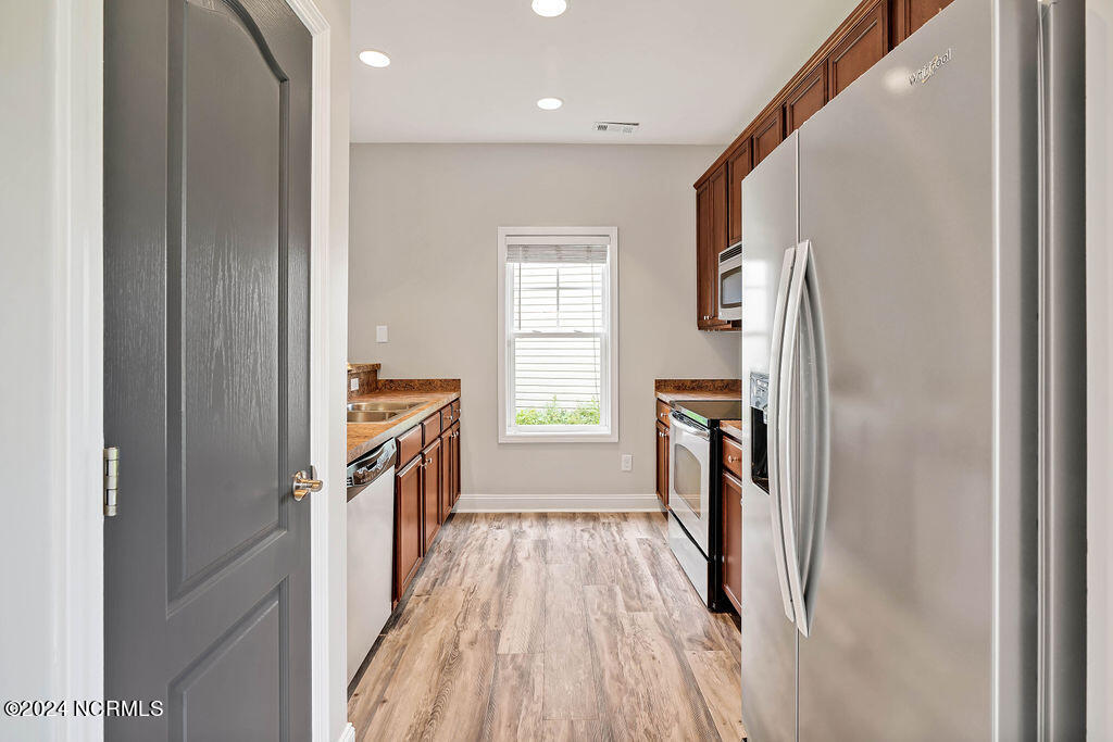 1534 Stones Edge Loop Road Wilmington, NC 28405 - Photo 11 of 35 1534StonesEdgeLoopRoad-9