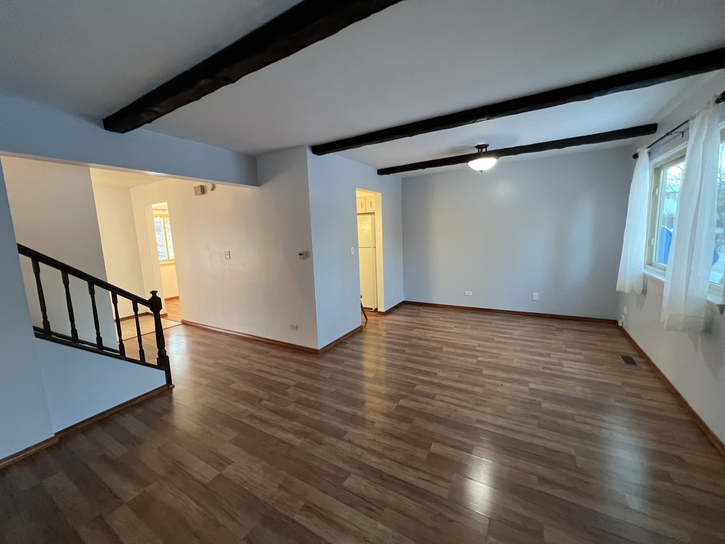 1706 Lakeview Drive Wheeling, IL 60090 - Photo 7 of 14 a view of entryway with wooden floor