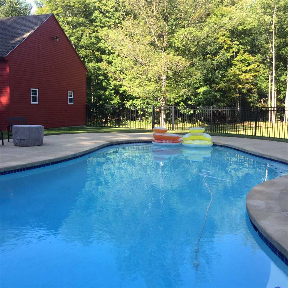 285 Stone Road Gilmanton, NH 03837 - Photo 6 of 37