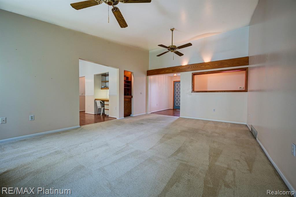 240 East Rolston Road Linden, MI 48451 - Photo 5 of 48
