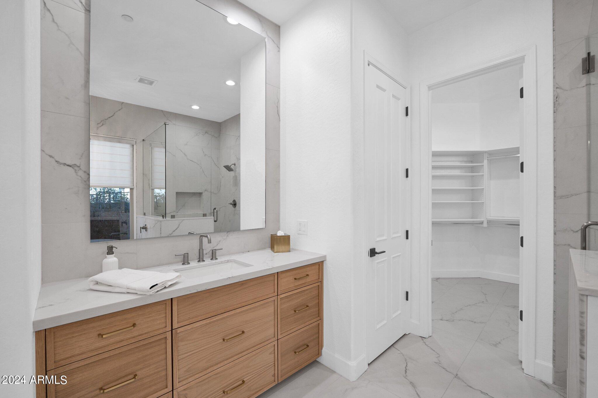 11416 East Autumn Sage Drive Scottsdale, AZ 85255 - Photo 24 of 52 Dual vanity