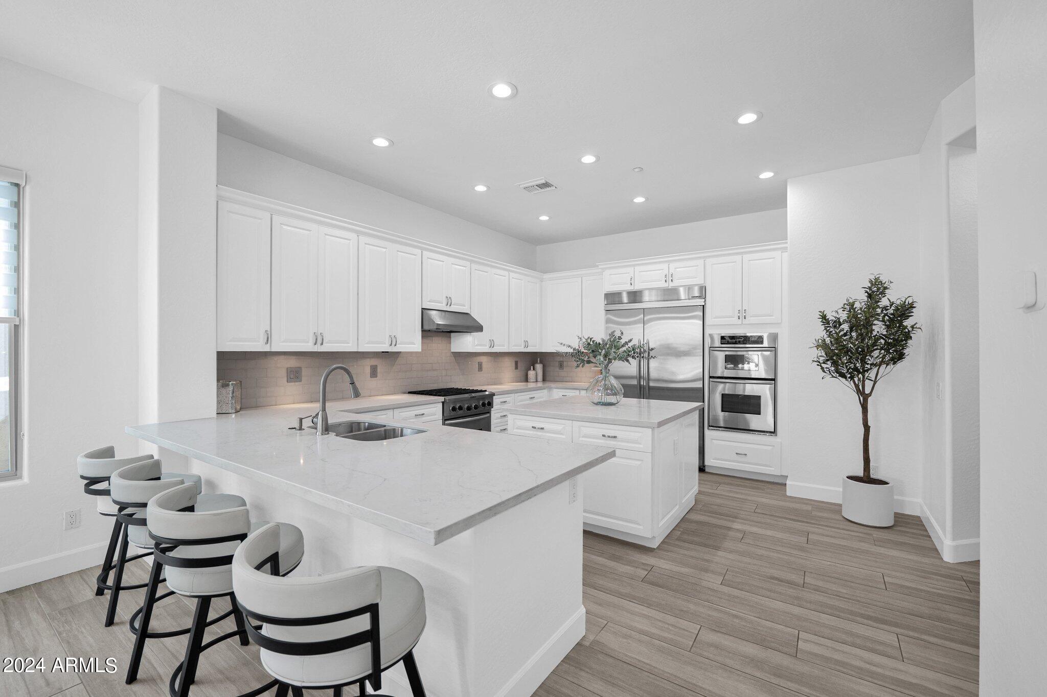 11416 East Autumn Sage Drive Scottsdale, AZ 85255 - Photo 6 of 52 Kitchen