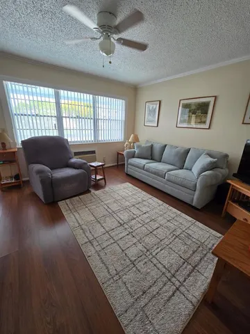 $98,500 | 111 Lyndhurst East, Unit 111, Deerfield Beach, FL 33442