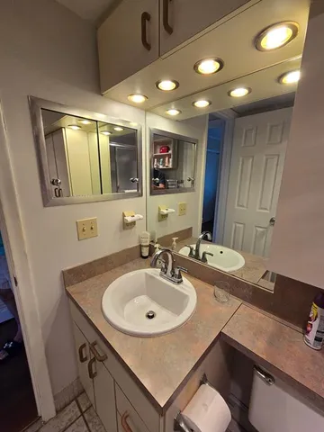 $98,500 | 111 Lyndhurst East, Unit 111, Deerfield Beach, FL 33442