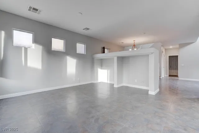 $2,350 | 3637 Pinnate Drive, Las Vegas, NV 89147