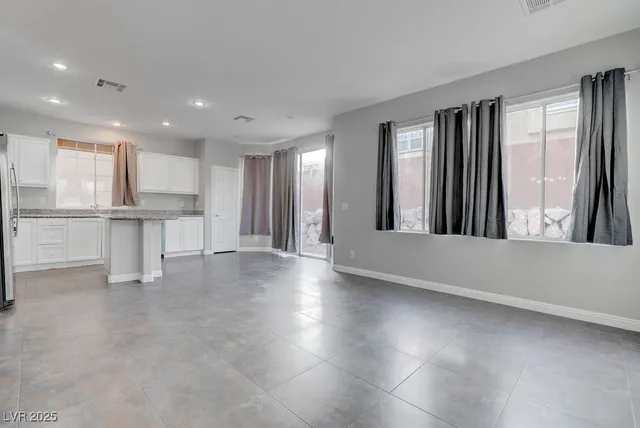 $2,350 | 3637 Pinnate Drive, Las Vegas, NV 89147