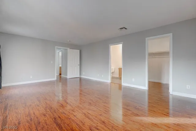 $2,700 | 3637 Pinnate Drive, Las Vegas, NV 89147