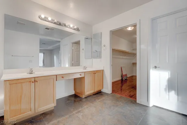 $2,350 | 3637 Pinnate Drive, Las Vegas, NV 89147