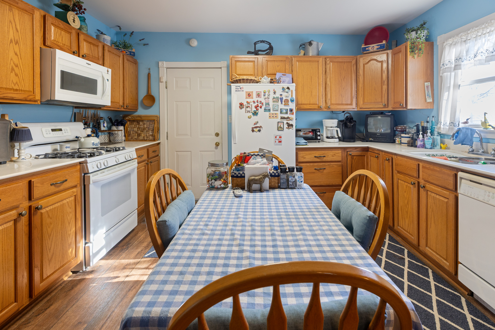 1769 Paw Paw Road Steward, IL 60553 - Photo 4 of 34