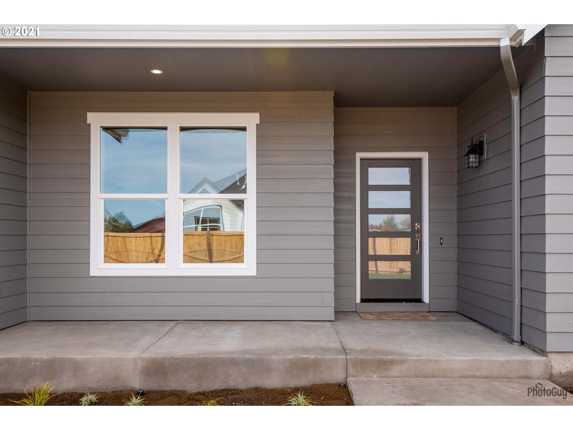 1024 53rd Place Springfield, OR 97478 - Photo 3 of 31