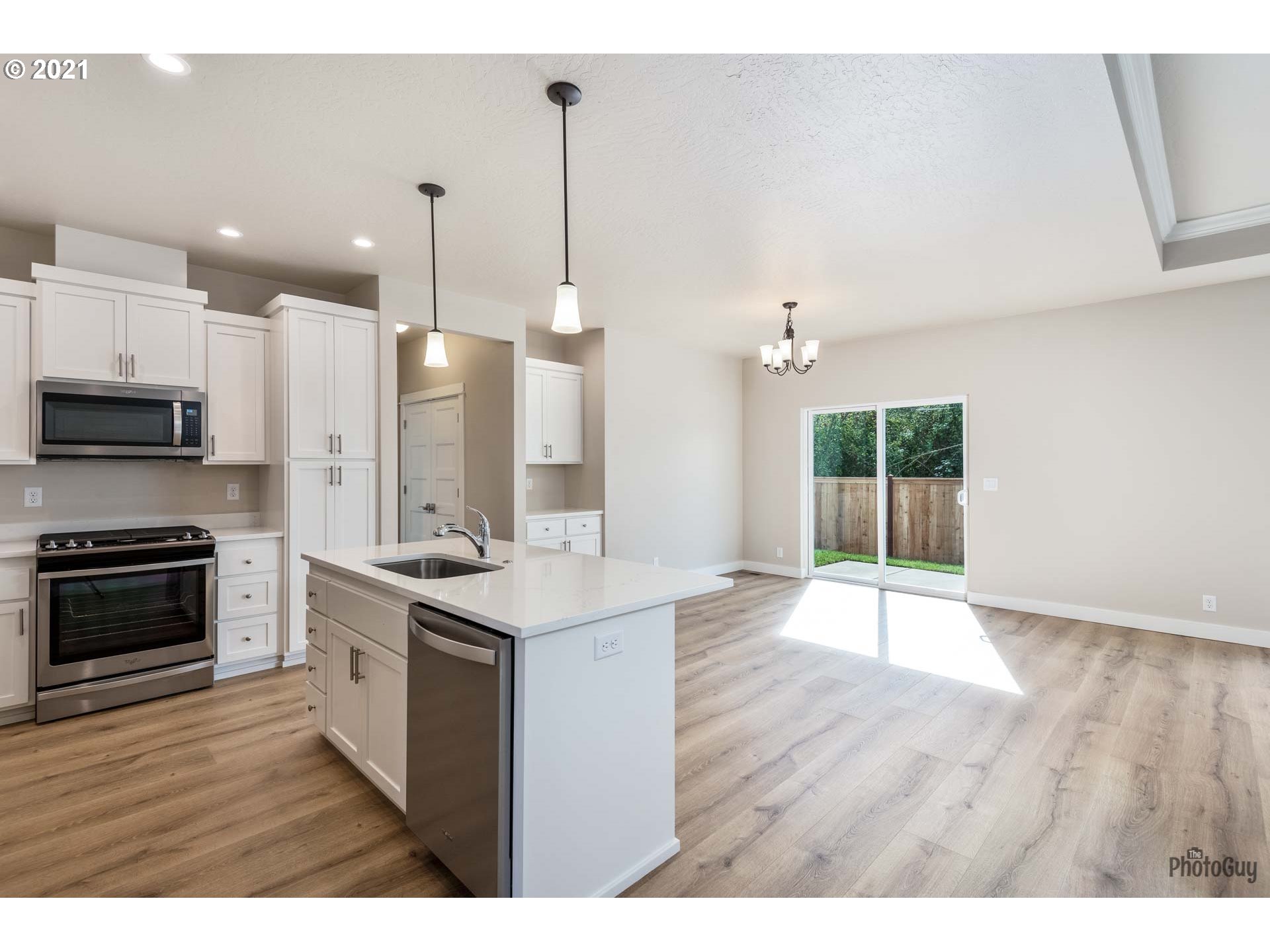 1024 53rd Place Springfield, OR 97478 - Photo 5 of 31